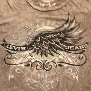 Levi’s Jeans Tee Shirt